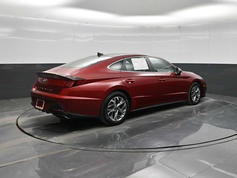 Used 2023 Hyundai Sonata SEL w/ Convenience Package FWD image 7