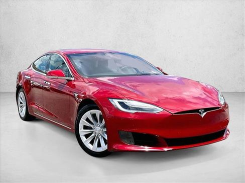 Used 2017 Tesla Model S 75 RWD image 12