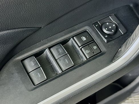 Used 2023 Toyota RAV4 XLE Premium image 15