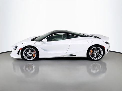 New 2026 McLaren 750S image 4