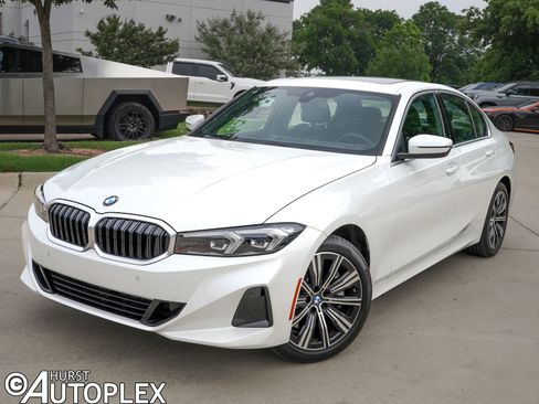Used 2025 BMW 330i xDrive Sedan AWD/4WD image 1