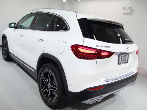 Certified 2026 Mercedes-Benz GLA 250 4MATIC image 16