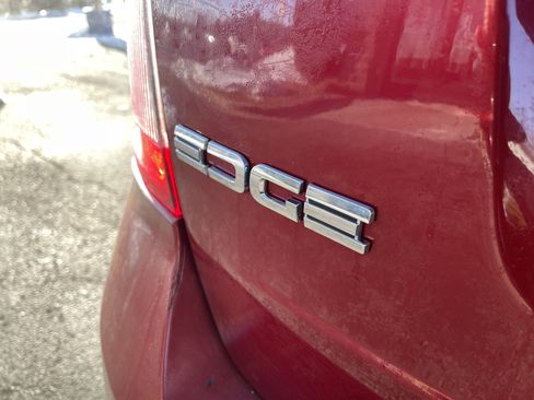 Used 2013 Ford Edge SEL image 25