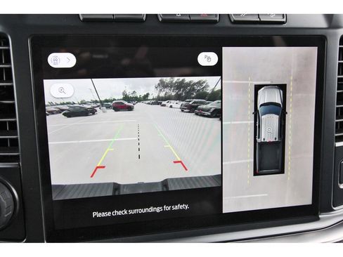 Used 2023 Ford F250 Lariat w/ Sport Appearance Package image 26