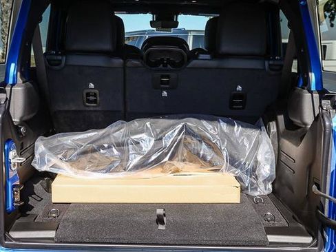 New 2024 Jeep Wrangler Unlimited Rubicon 392 image 32