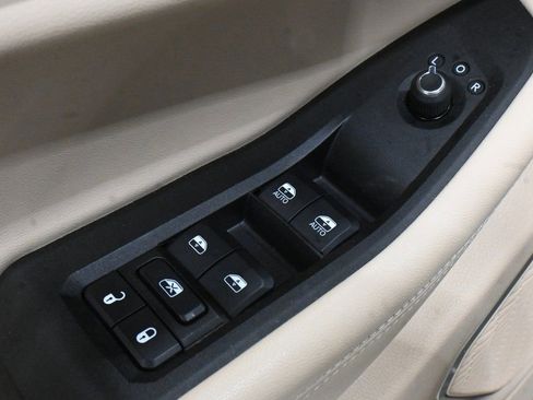 Used 2021 Jeep Grand Cherokee L Limited w/ Trailer Tow Group (B) image 26