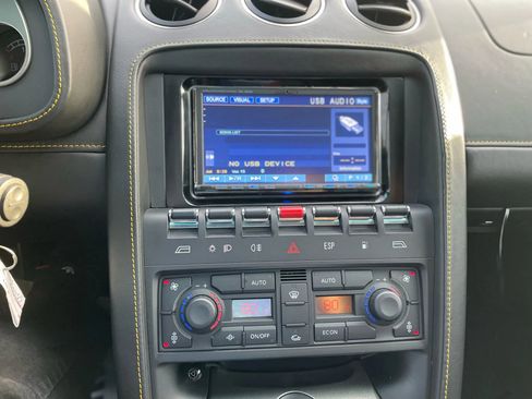 Used 2006 Lamborghini Gallardo Spyder AWD/4WD image 29