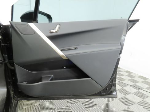 Certified 2025 BMW iX xDrive50 image 24