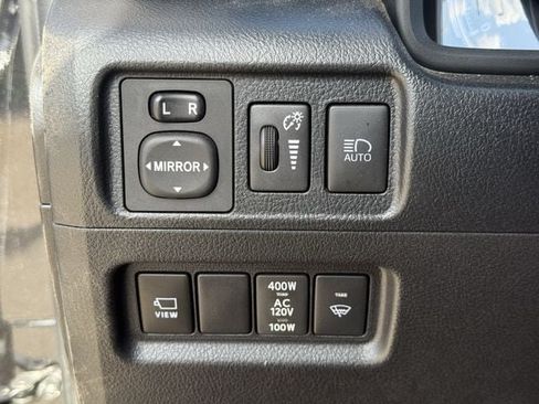 Used 2024 Toyota 4Runner Limited AWD/4WD image 24
