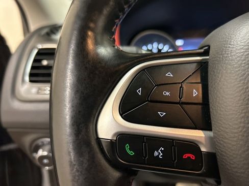 Used 2021 Jeep Compass Trailhawk w/ Convenience Group image 20