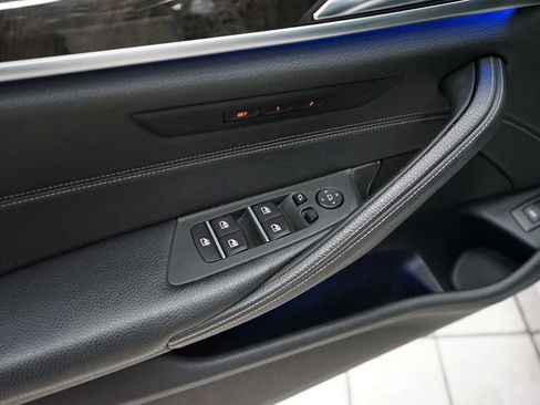 Used 2017 BMW 540i xDrive AWD/4WD image 26