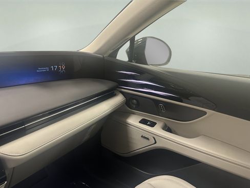 New 2026 Lincoln Nautilus Premier w/ Equipment Group 102A image 17