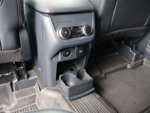 Certified 2025 Ford Explorer ST AWD/4WD image 34