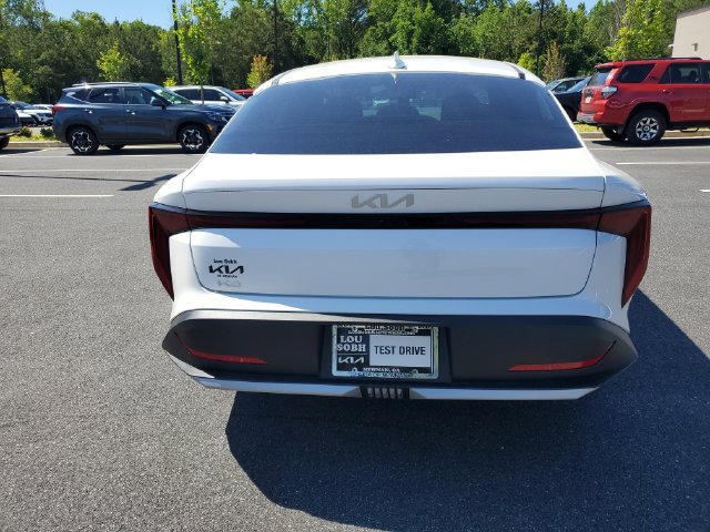 New 2026 Kia K4 FWD image 5