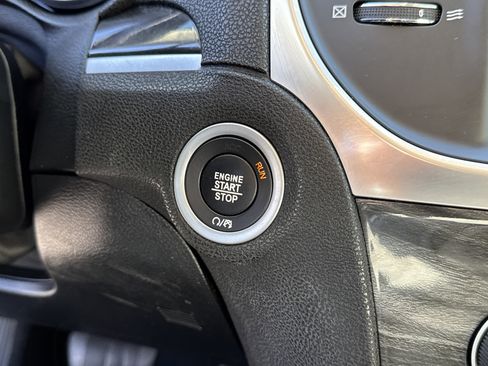 Used 2021 Chrysler 300 Touring w/ Sport Appearance Package image 36