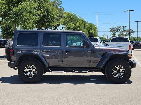 Used 2020 Jeep Wrangler Unlimited Rubicon w/ LED Lighting Group AWD/4WD image 6