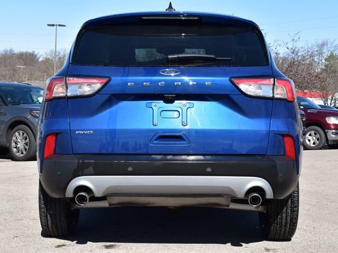 Used 2022 Ford Escape SEL image 6