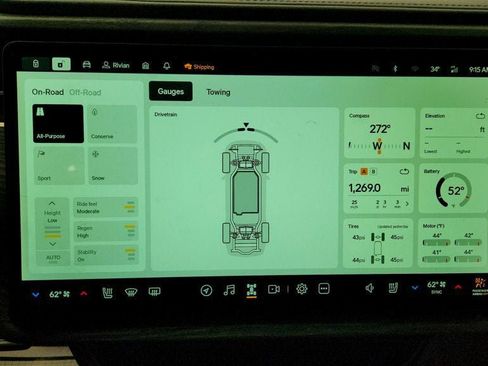 Used 2023 Rivian R1T Adventure image 17