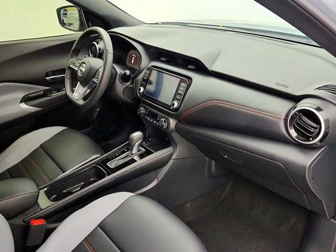 Used 2023 Nissan Kicks SR w/ SR Premium Package FWD image 25