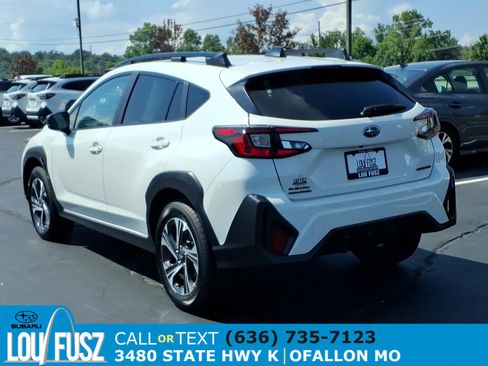 Used 2026 Subaru Crosstrek 2.5i Premium AWD/4WD image 5