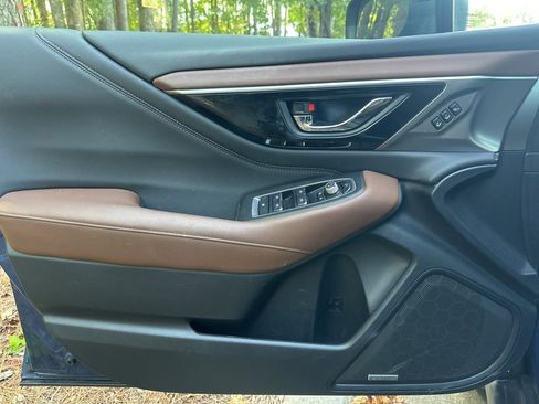 Used 2022 Subaru Outback Touring XT image 18