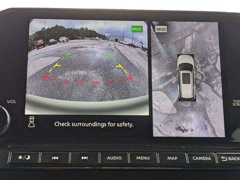 New 2025 Nissan Pathfinder Platinum w/ Cargo Package image 32