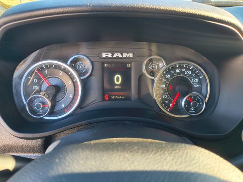 Used 2024 RAM 3500 Big Horn image 21