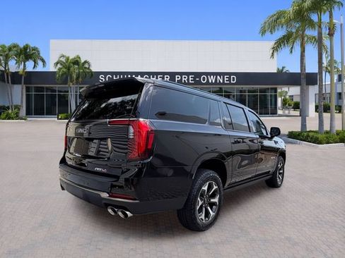 Certified 2025 GMC Yukon XL AT4 Ultimate AWD/4WD image 7