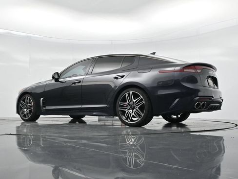 Used 2023 Kia Stinger GT2 RWD image 30