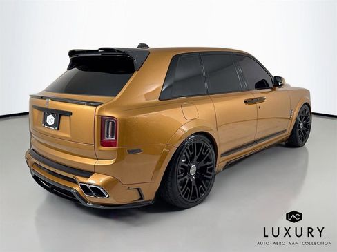 Used 2021 Rolls-Royce Cullinan image 7