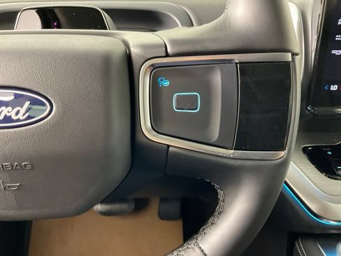 New 2027 Ford Expedition Platinum RWD image 26