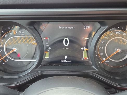 Used 2024 Jeep Gladiator Sport image 27