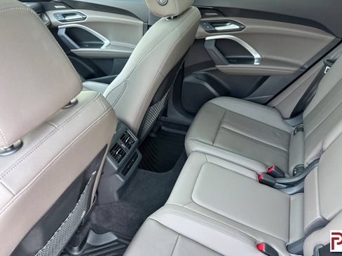 Used 2025 Audi Q5 Premium Plus AWD/4WD image 13