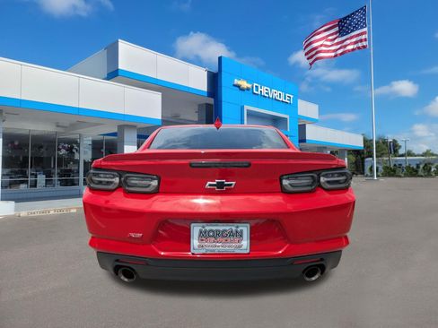 Used 2022 Chevrolet Camaro LT w/ RS Package RWD image 4