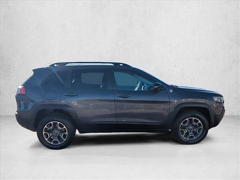 Used 2022 Jeep Cherokee Trailhawk w/ Technology Group B image 4