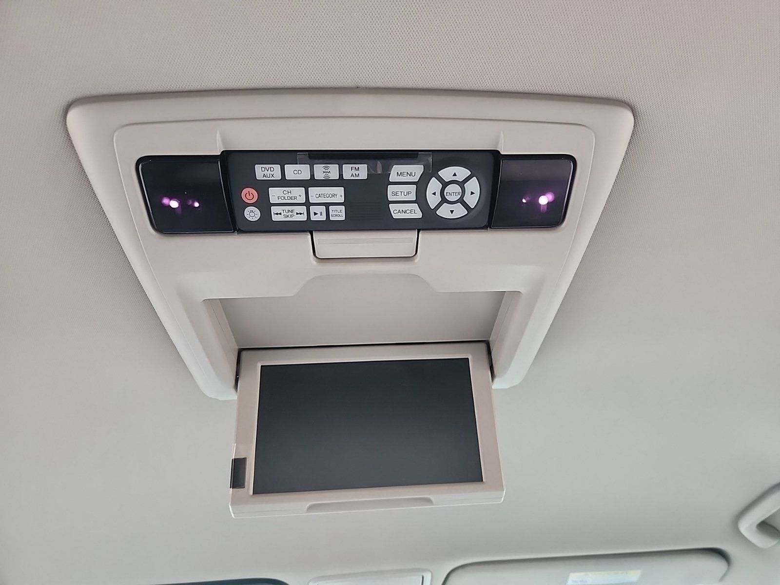 Used 2016 Honda Odyssey SE image 16