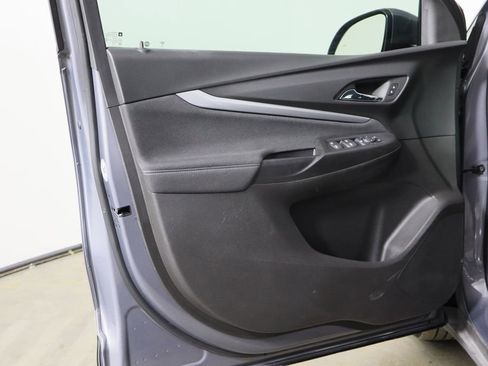 Used 2022 Chevrolet Bolt EUV LT w/ Driver Confidence Package image 20