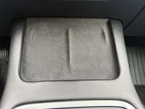 Used 2023 Tesla Model 3 Standard Range image 24