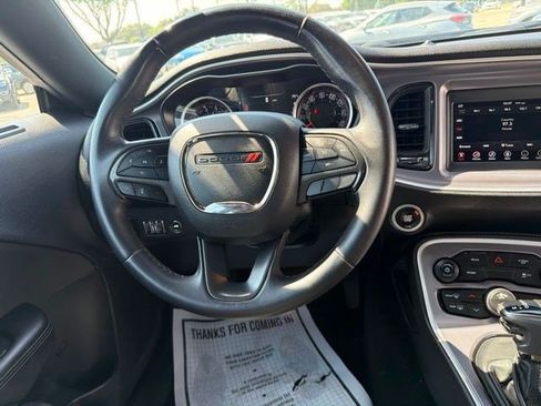 Used 2019 Dodge Challenger SXT AWD/4WD image 21
