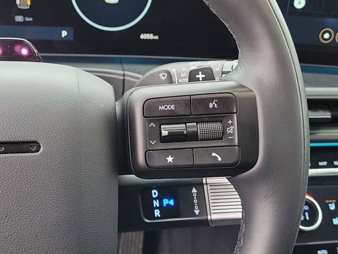 Used 2025 Hyundai Santa Fe Calligraphy image 27