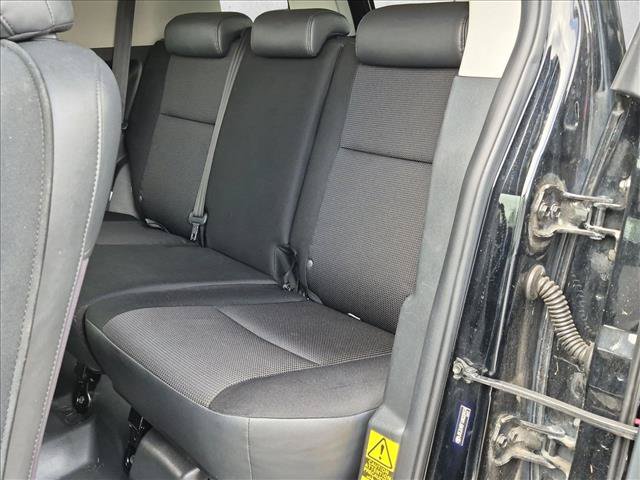 Used 2010 Toyota FJ Cruiser 2WD w/ Upgrade Pkg 2 image 16