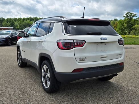 Used 2018 Jeep Compass Limited w/ Navigation Group AWD/4WD image 3