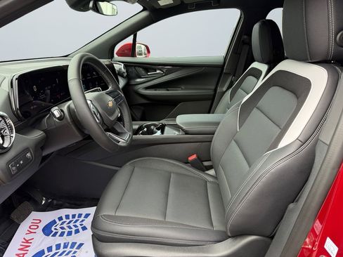 Used 2024 Chevrolet Blazer EV LT image 9