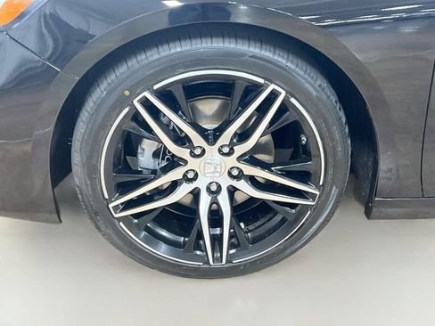 Used 2022 Honda Accord Touring image 33