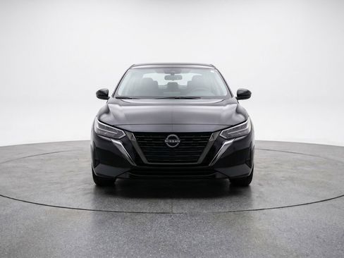 Used 2025 Nissan Sentra S FWD image 2