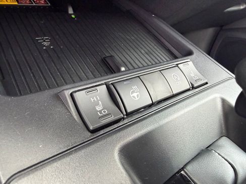 New 2026 Toyota Corolla Cross LE AWD/4WD image 21