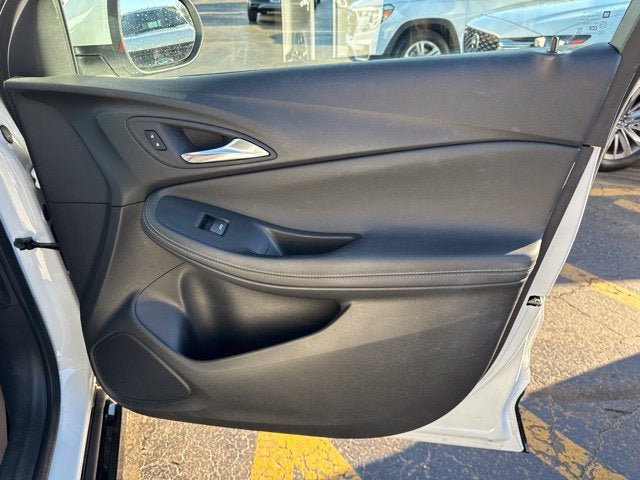 Used 2024 Buick Encore GX Sport Touring w/ Comfort Package FWD image 26