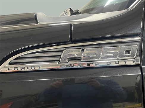 Used 2015 Ford F350 Lariat image 8