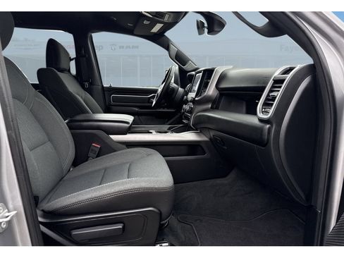 Used 2022 RAM 1500 Big Horn AWD/4WD image 38