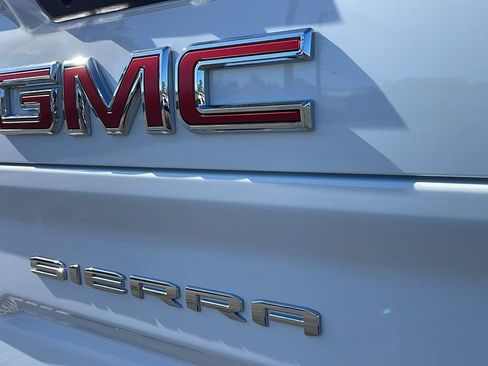 New 2026 GMC Sierra 2500 AT4X AWD/4WD image 31